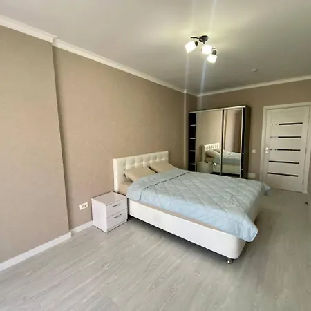 Apartment & Living !!!